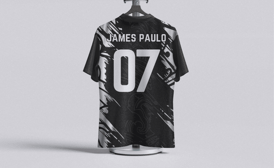 How To Style An Oversized Soccer Jersey With Jeans