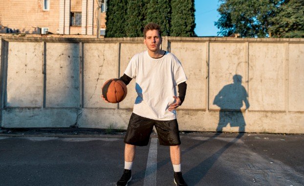 How to Pick the Right Jersey Size