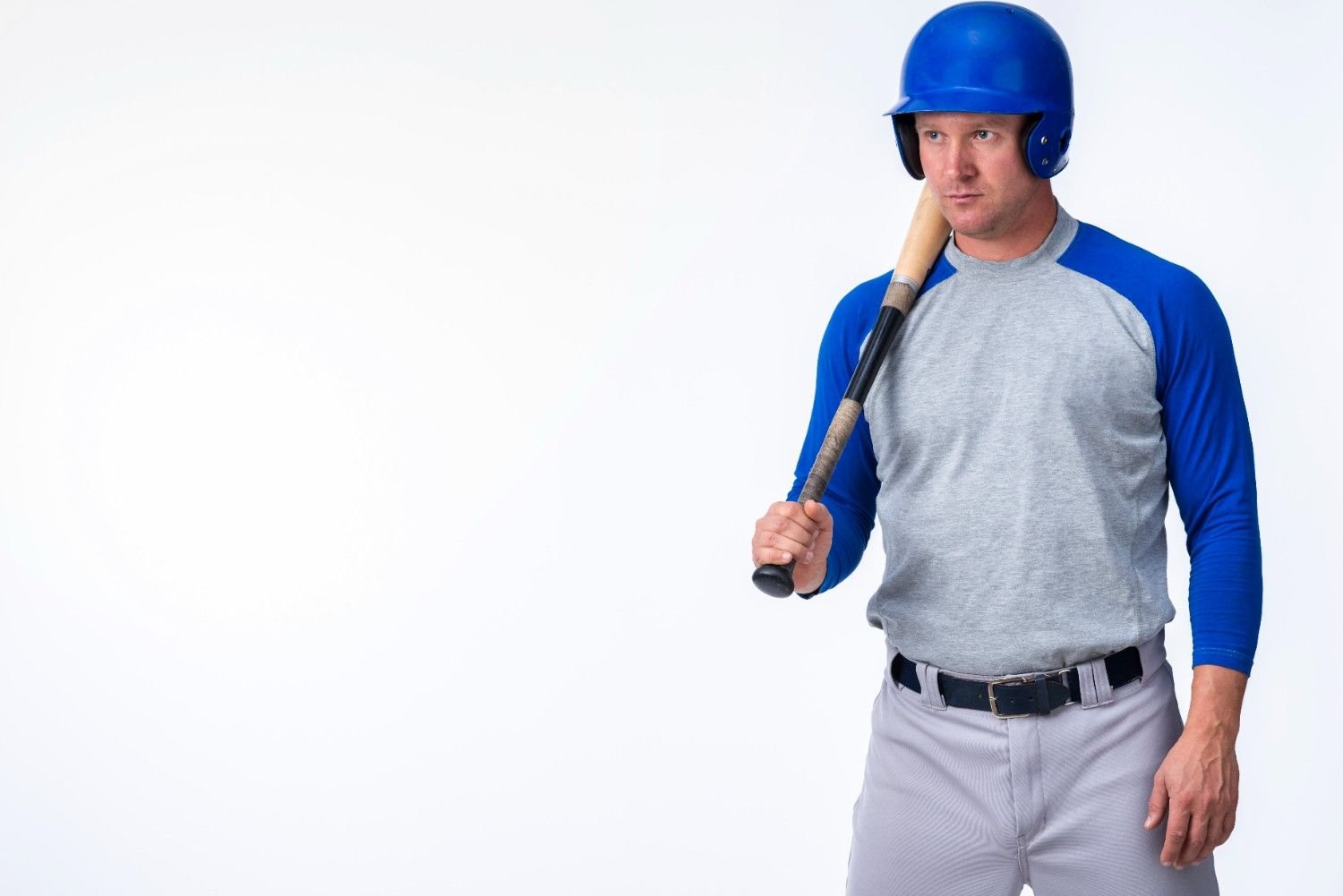 Which Baseball Jersey Type Is Best For Big Arms?