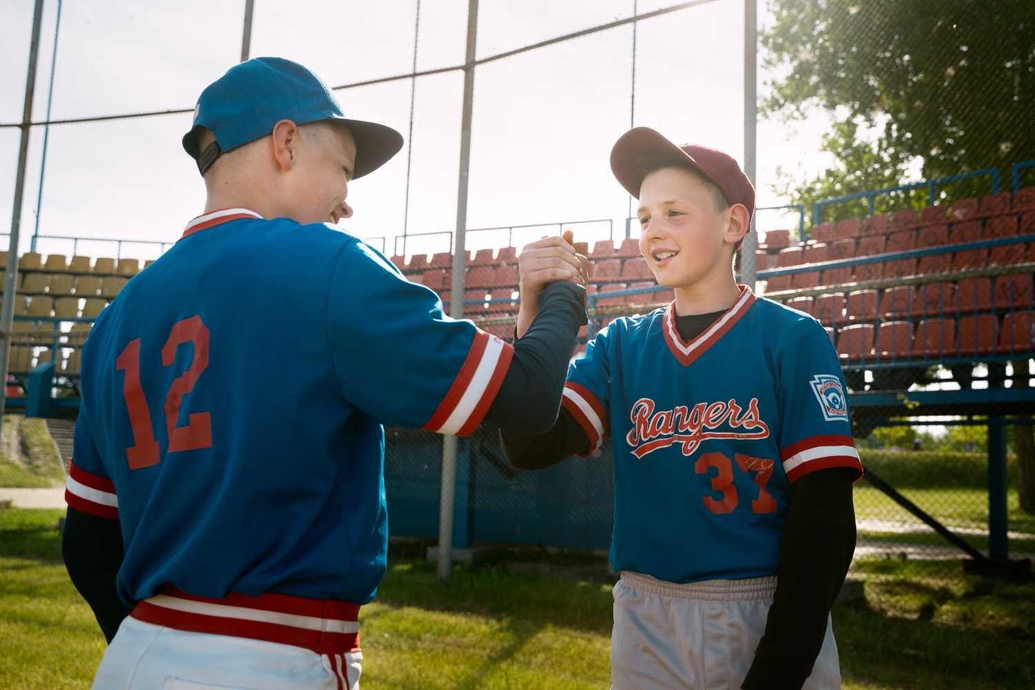 Youth XL Baseball Jersey Size vs Adult Small